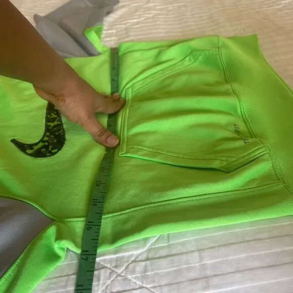 Nike Kids Boys Pullover Hoodie Sweatshirt Therma Fit Jacket Size XS - Picture 4 of 9